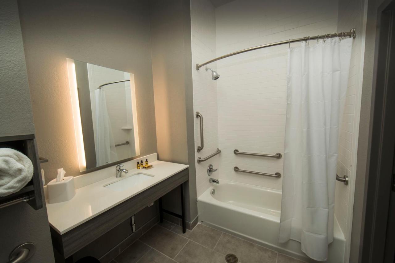Best Western Plus Lawrenceburg Extérieur photo