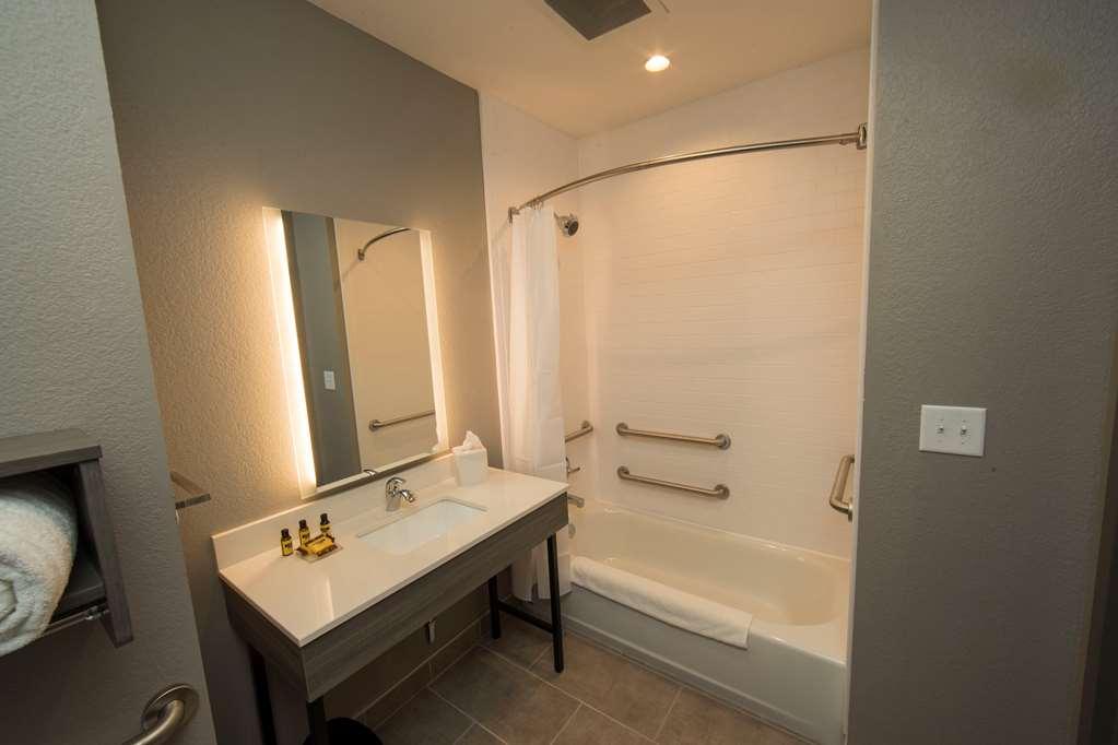 Best Western Plus Lawrenceburg Extérieur photo